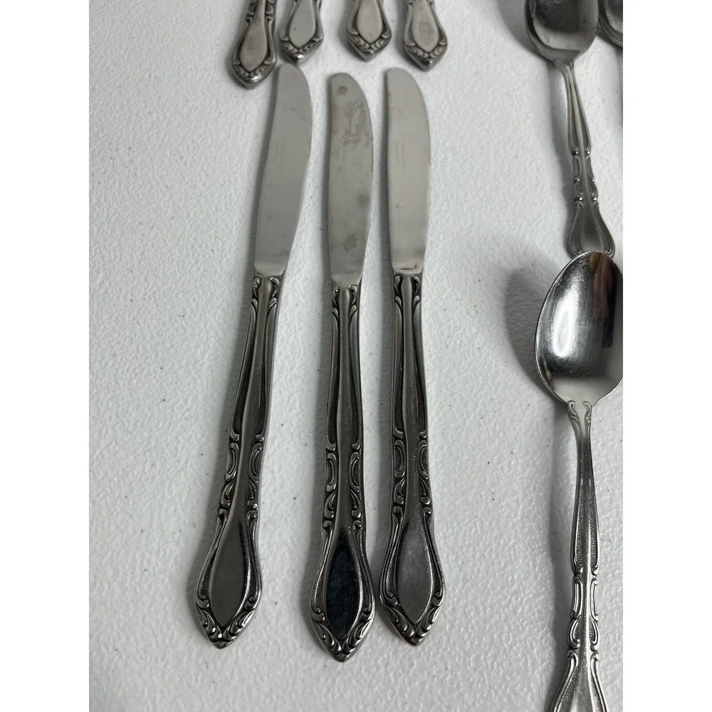 Stanley Roberts Rogers Co Stainless Flatware AUBERGE 28 Piece‎ Set